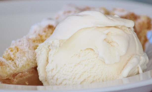 vanilla-ice-cream-640x387